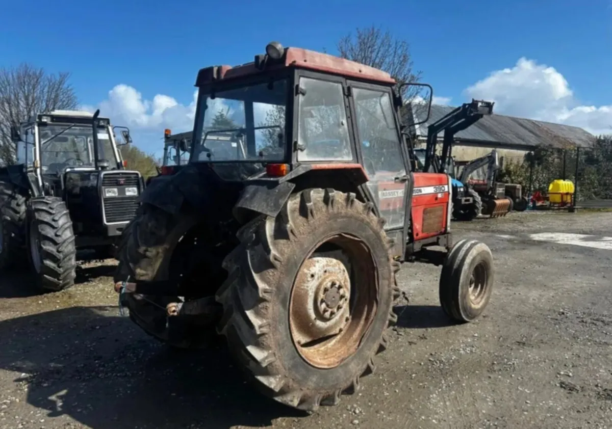 1987 Massey Ferguson 390 - Image 4