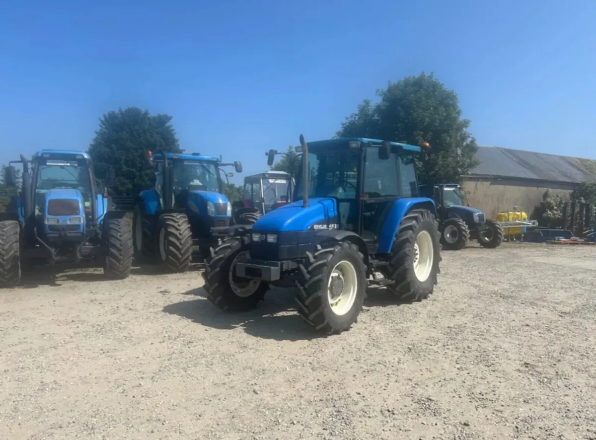 2002 New Holland 4835 - Image 1