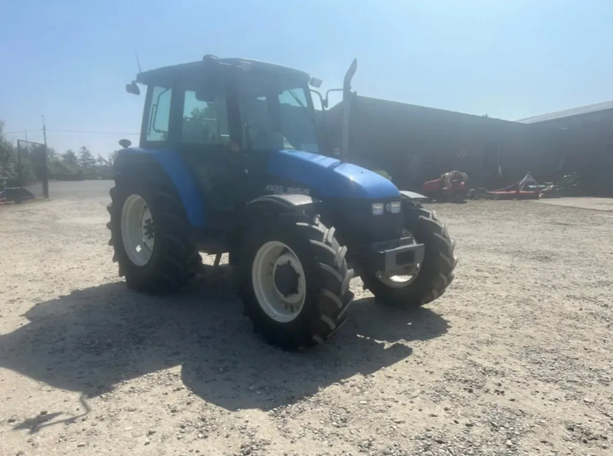 2002 New Holland 4835 - Image 2
