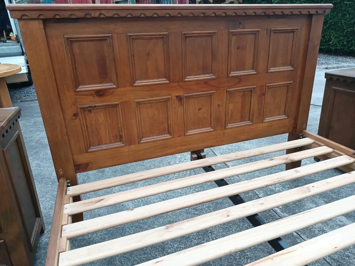 Bedroom set - Image 4