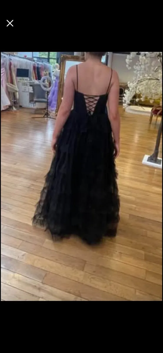 Dani’s closet debs dress - Image 3