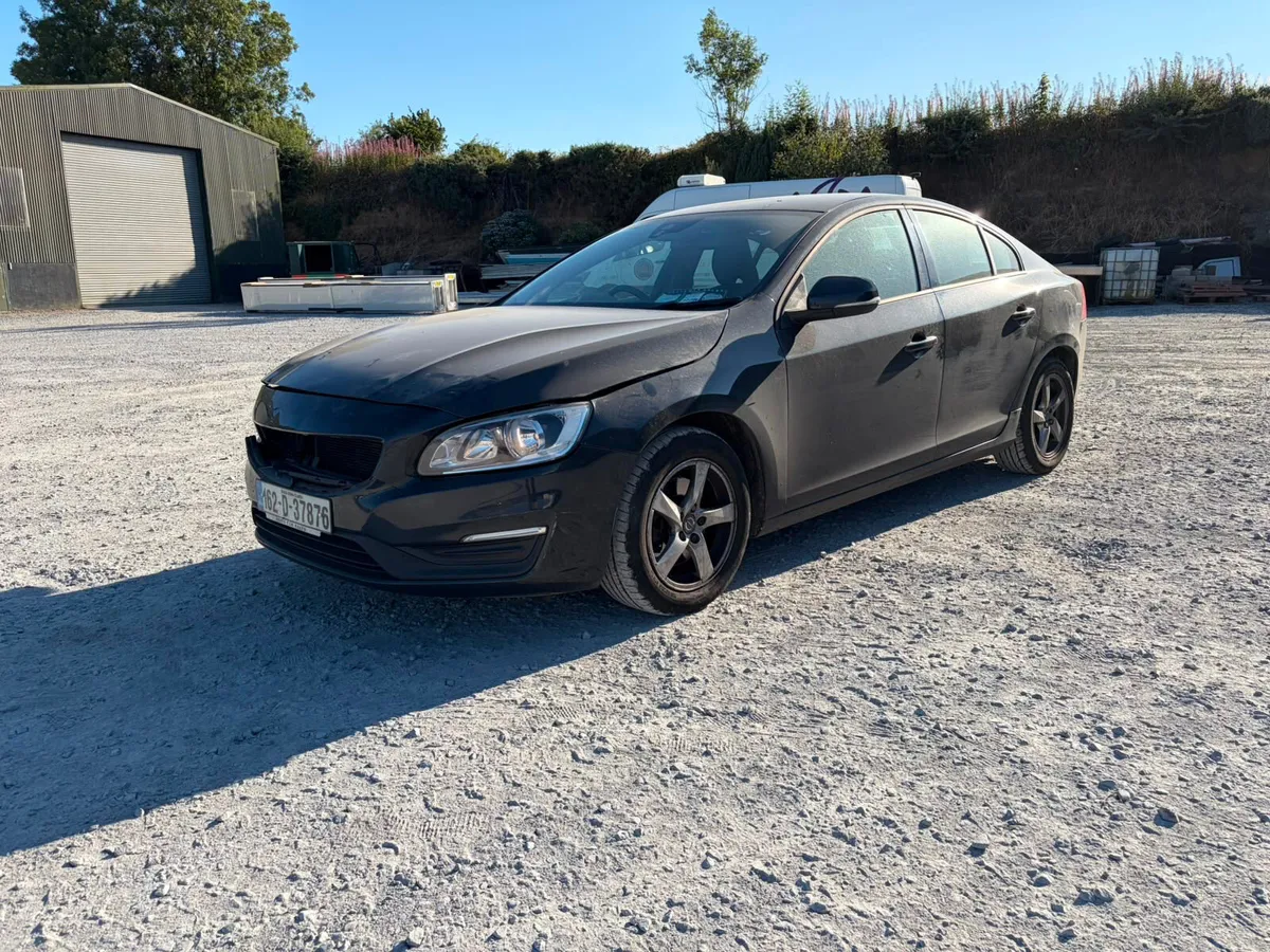 2016 Volvo S60  2.0 diesel - Image 3
