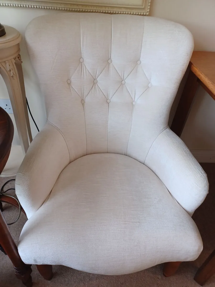 Bedroom chair Ivory Laura Ashley - Image 1