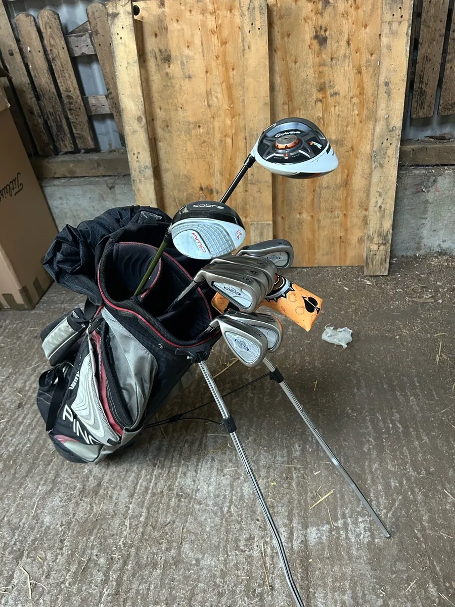 Left Hand Golf Set - Image 1