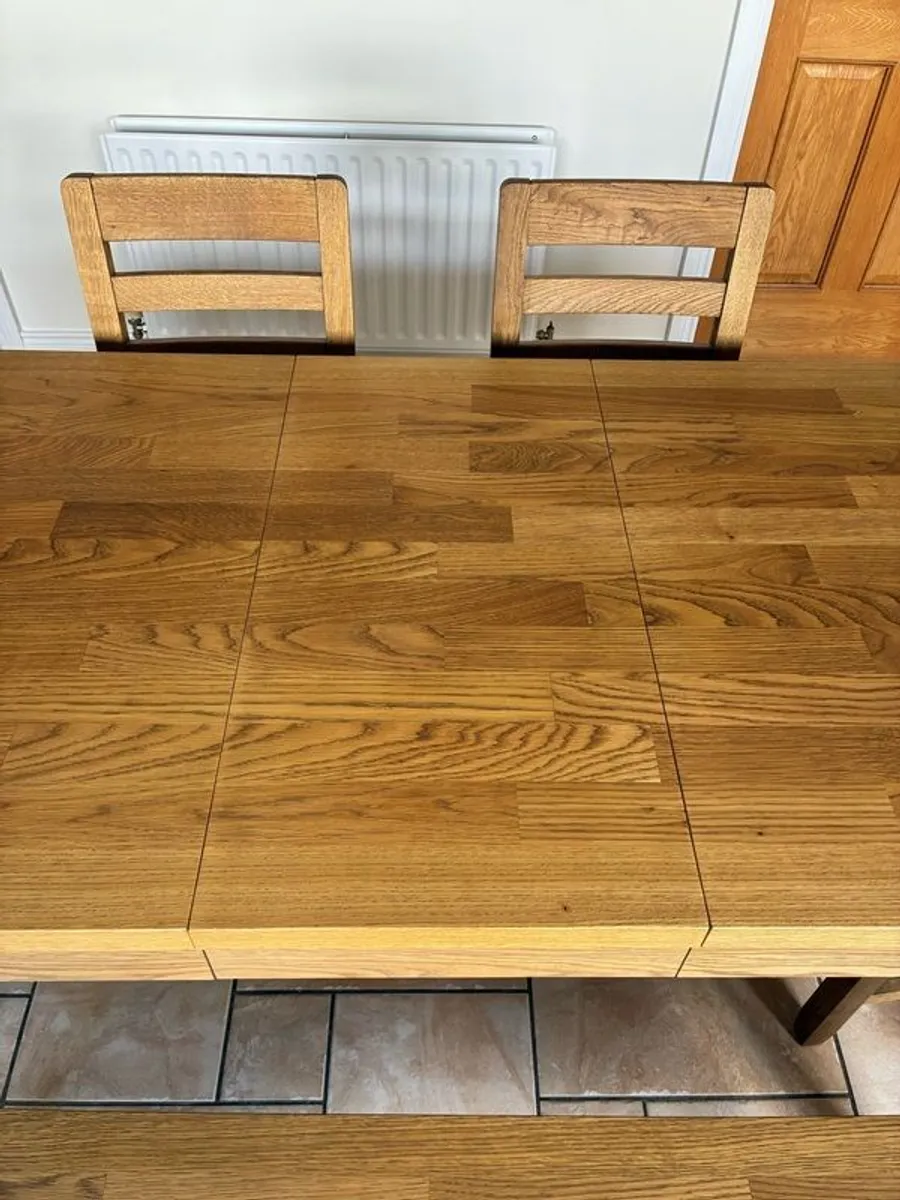 Solid Oak dining table and chairs - Image 4