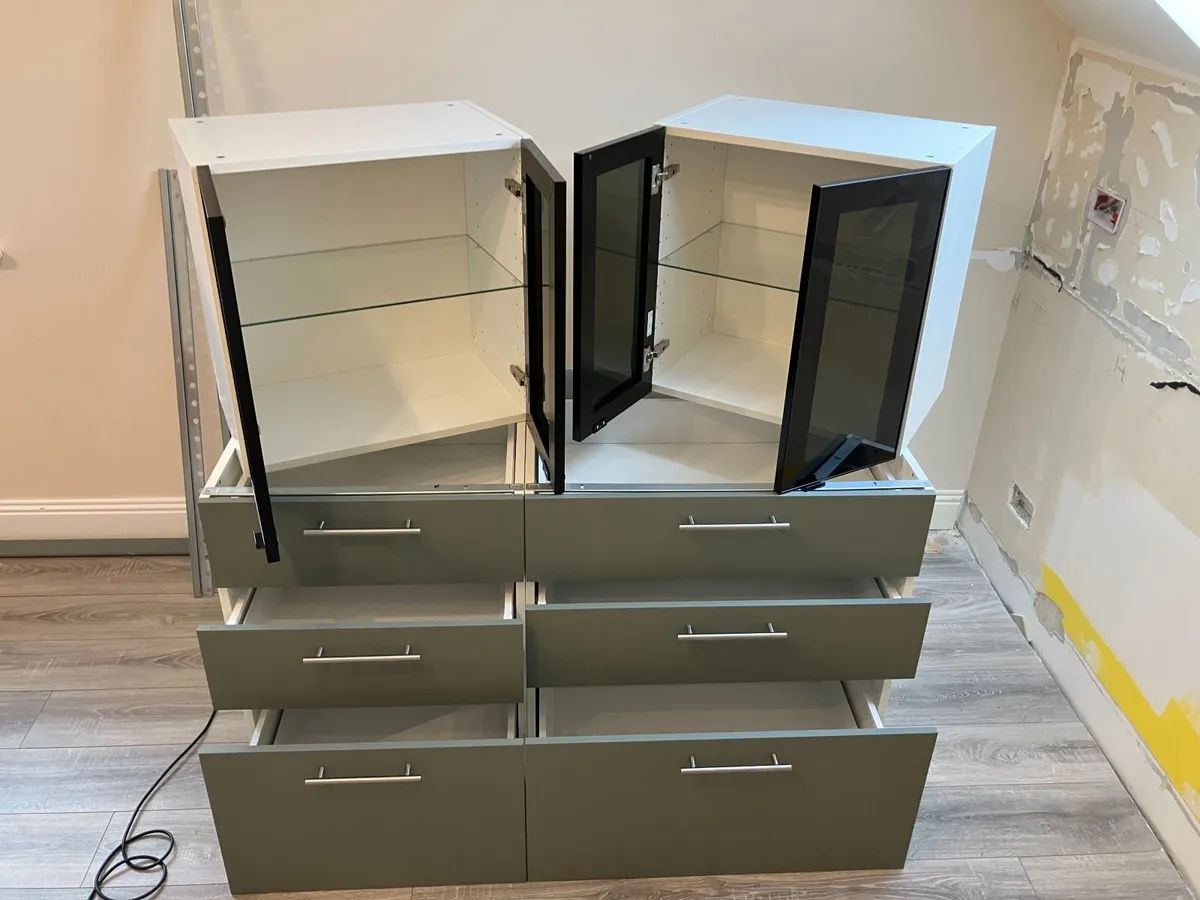kitchen units - Image 2