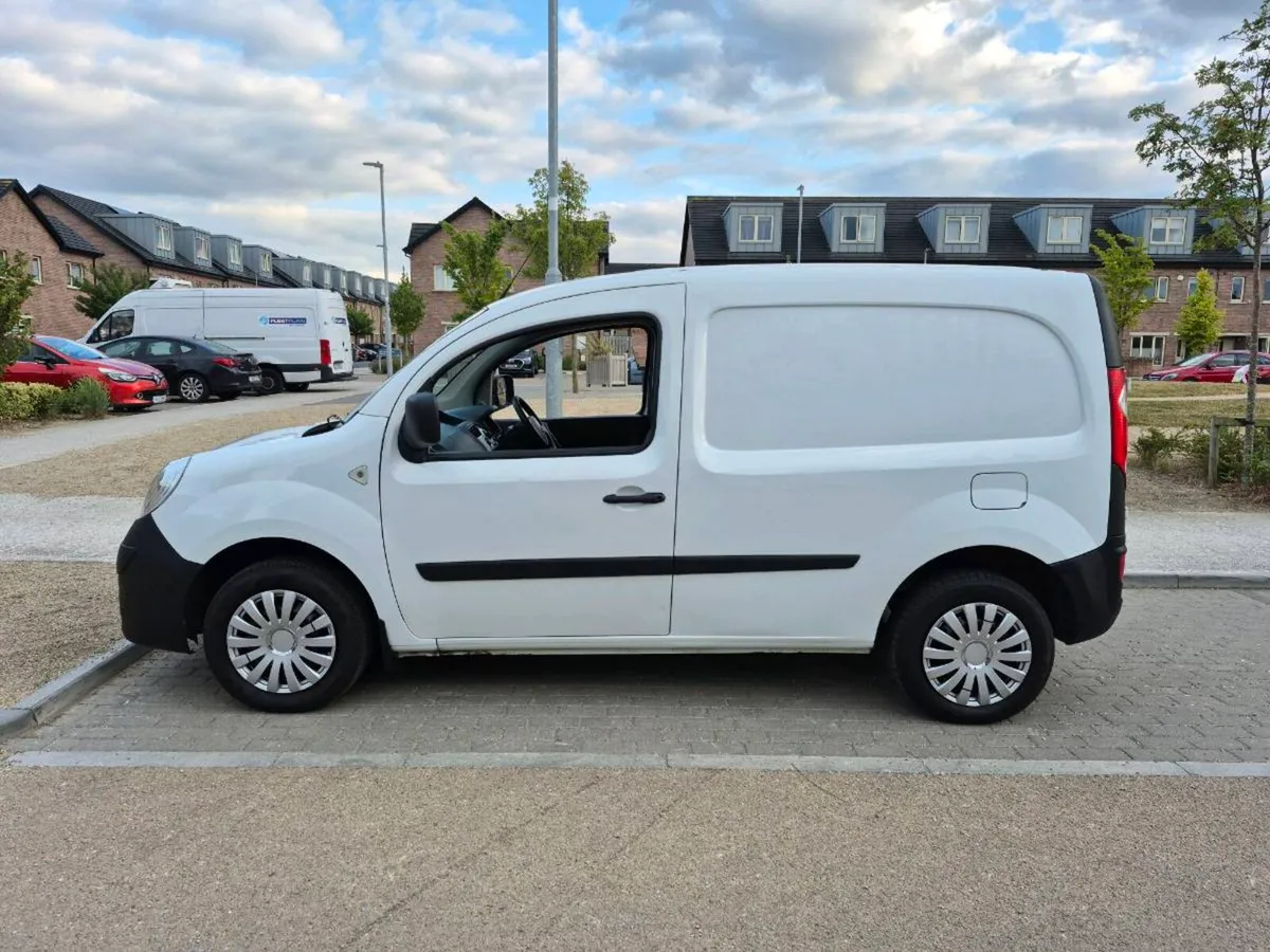 2012 Renault Kangoo 1.5 dCi – DOE 05/27 – €2,650 - Image 4
