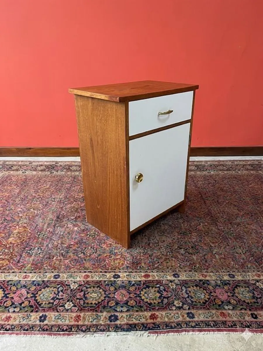 Rare Mid-Century / Vintage 1960s Tweak Bedside Locker - S. Spiegelstein & Son Hardware/ Side Table/ Cabinet / Dresser - Image 2