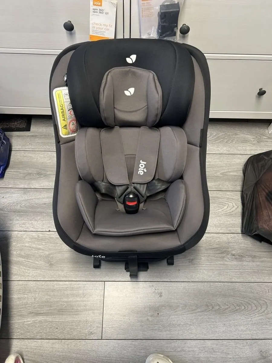 Joie 360 Child restraint - Image 1