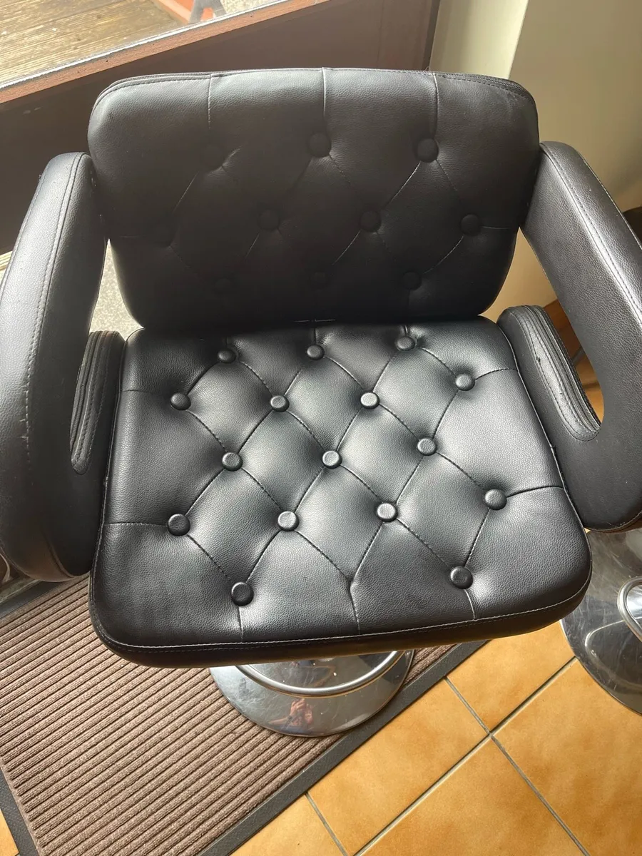 Kitchen stools - Image 2