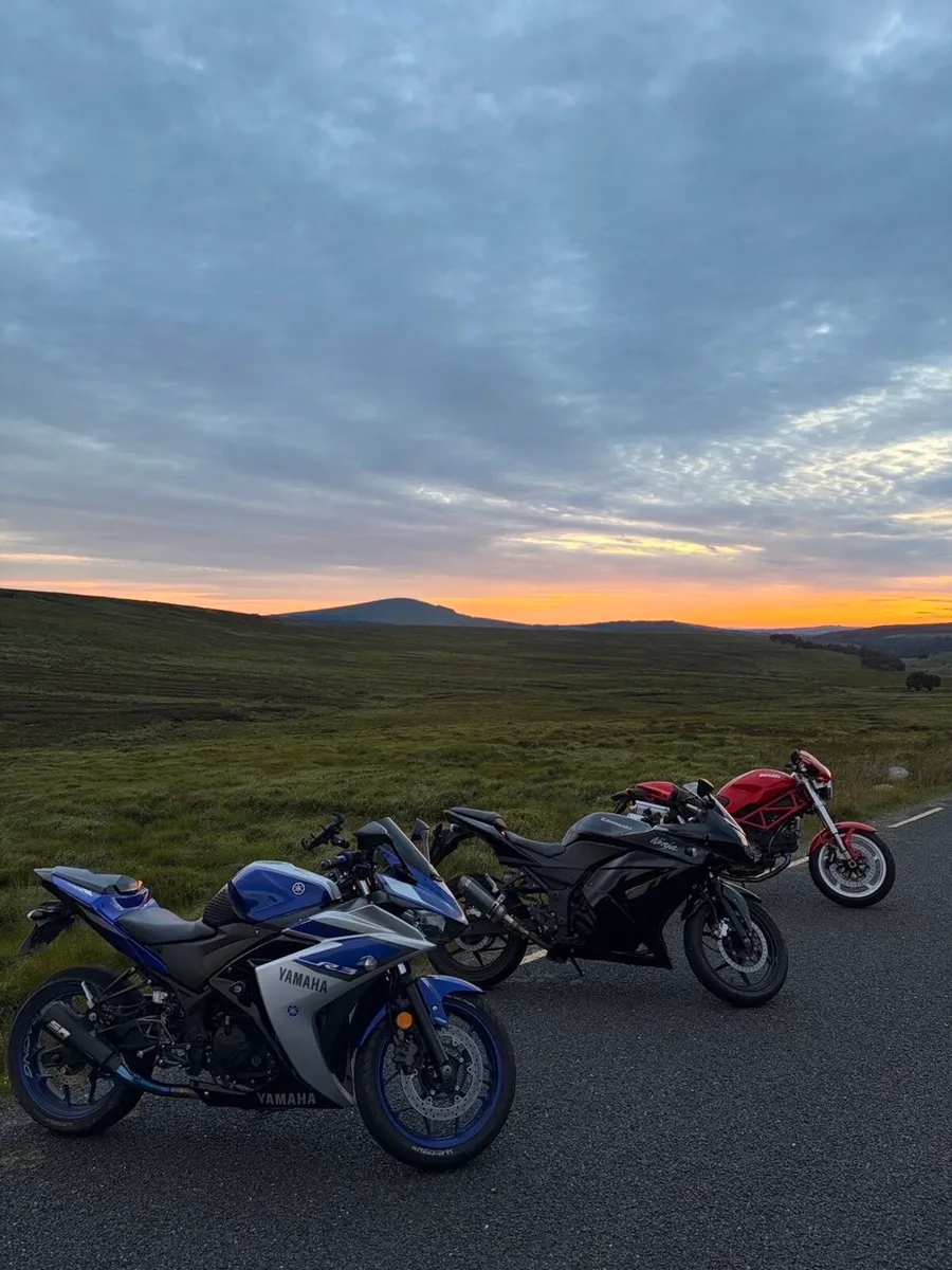 Yamaha R3 - Image 2
