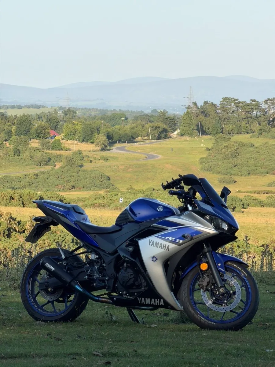 Yamaha R3 - Image 1