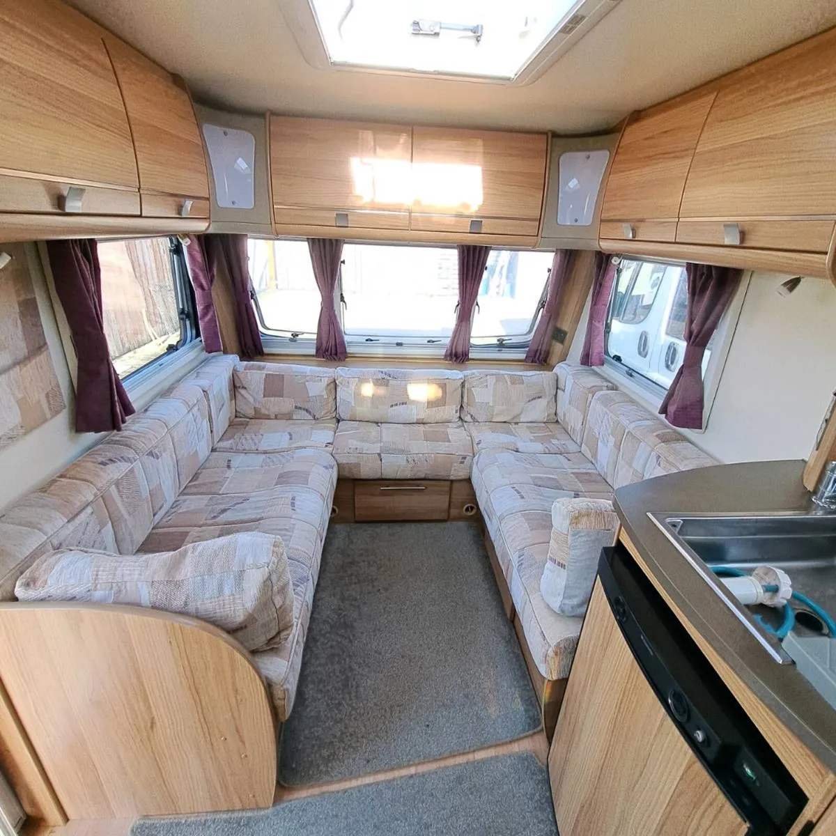 Bailey Pegasus verona - Image 3