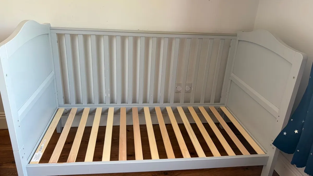 Nested Sorrento Wooden Cot bed - Image 1