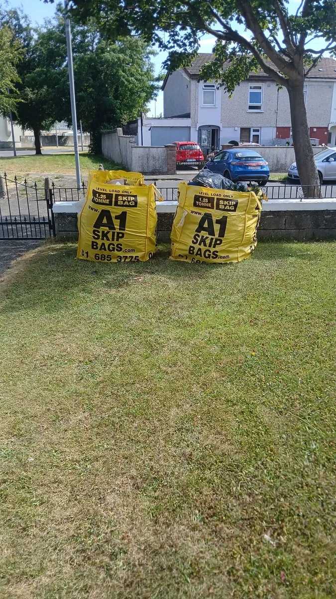 Skip bag collection
