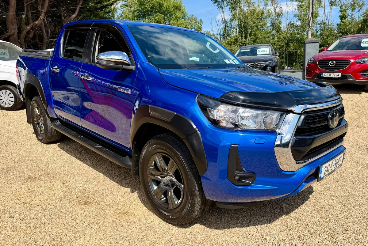 2024 Toyota Hilux 2.8Diesel NO VAT - Image 3