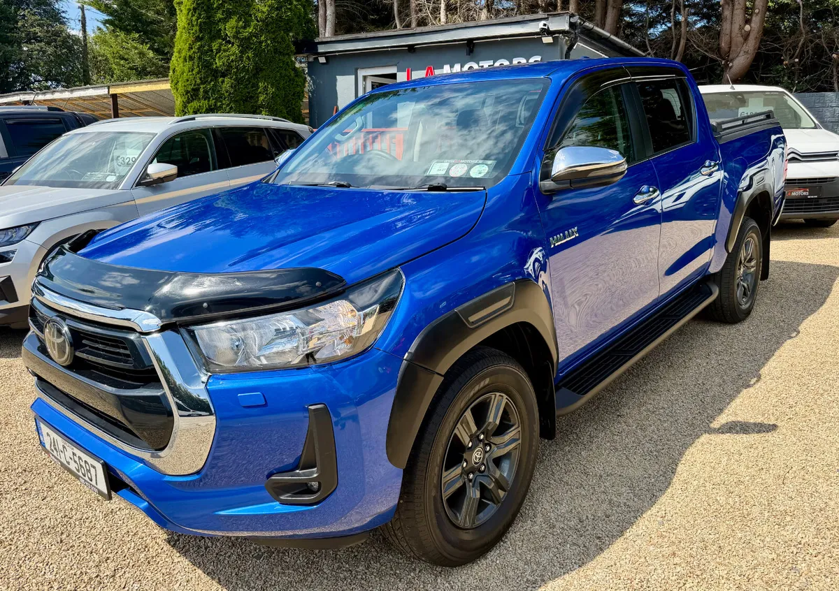 2024 Toyota Hilux 2.8Diesel NO VAT - Image 1