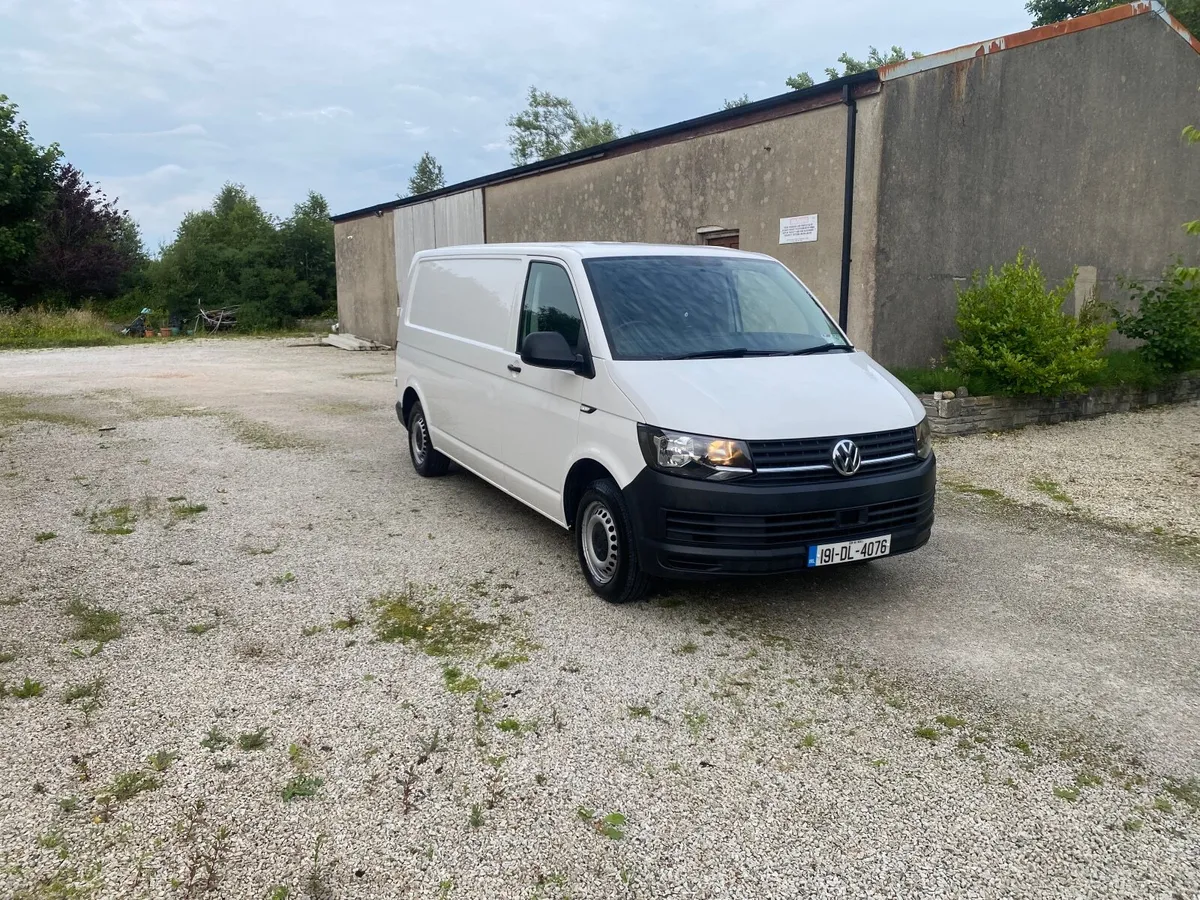 Volkswagen Transporter 2019 - Image 1