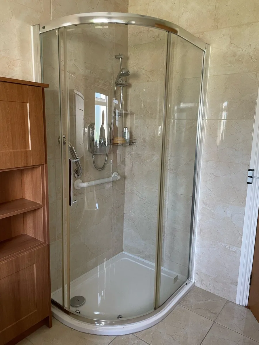 Shower doors - Image 2