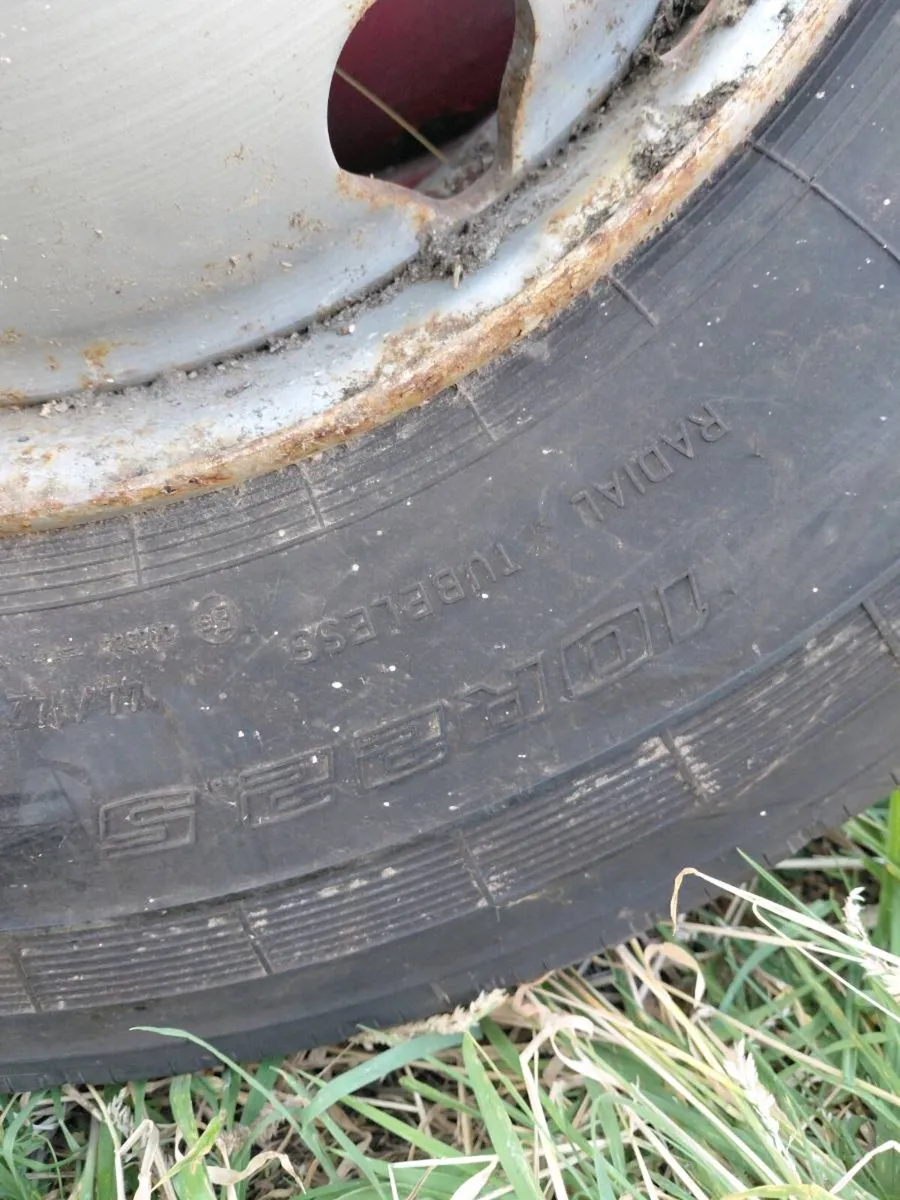Tyres - Image 4