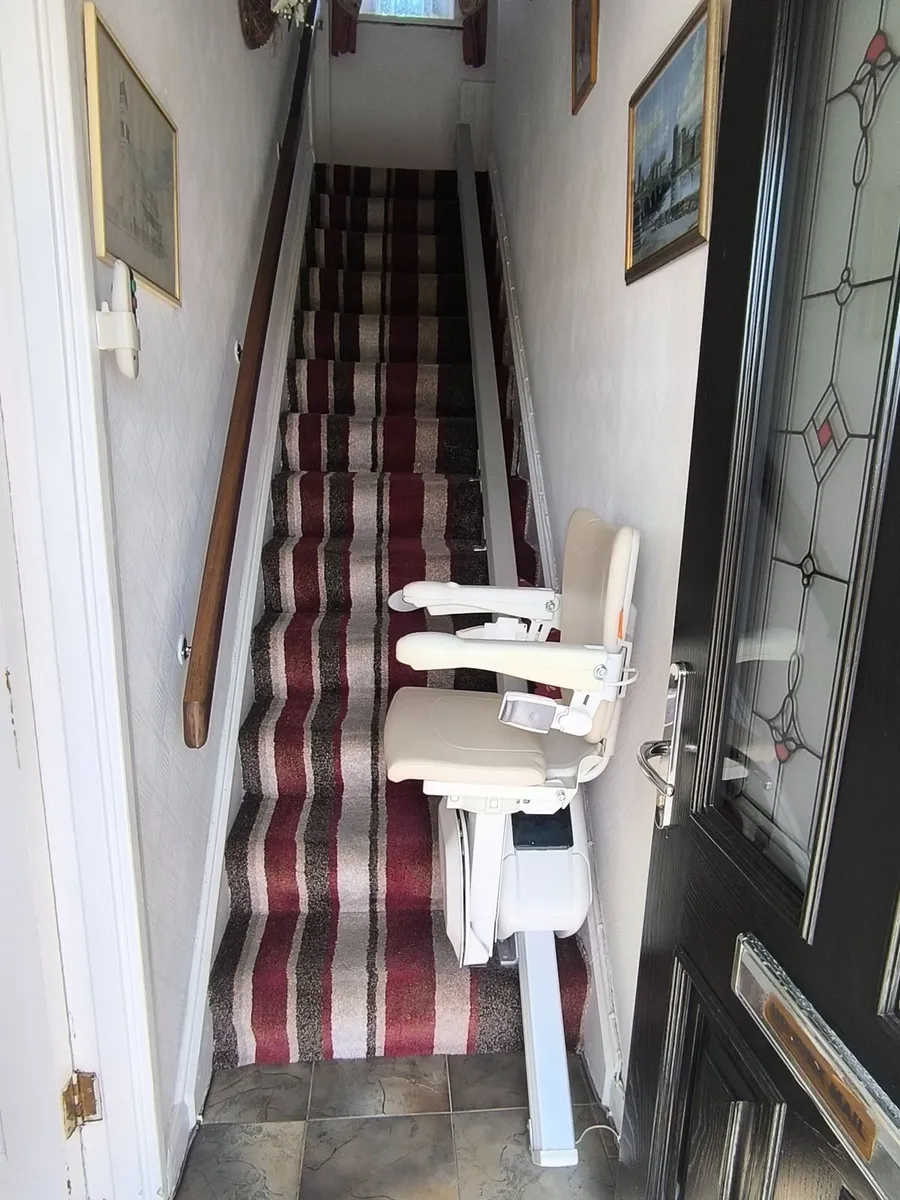 Stair lift - Image 2