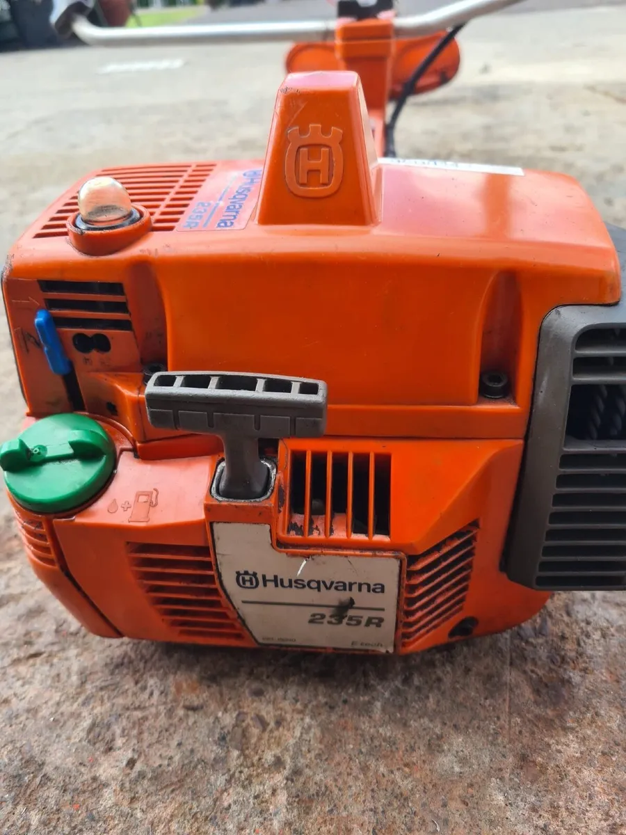 Husqvarna brush cutter - Image 2