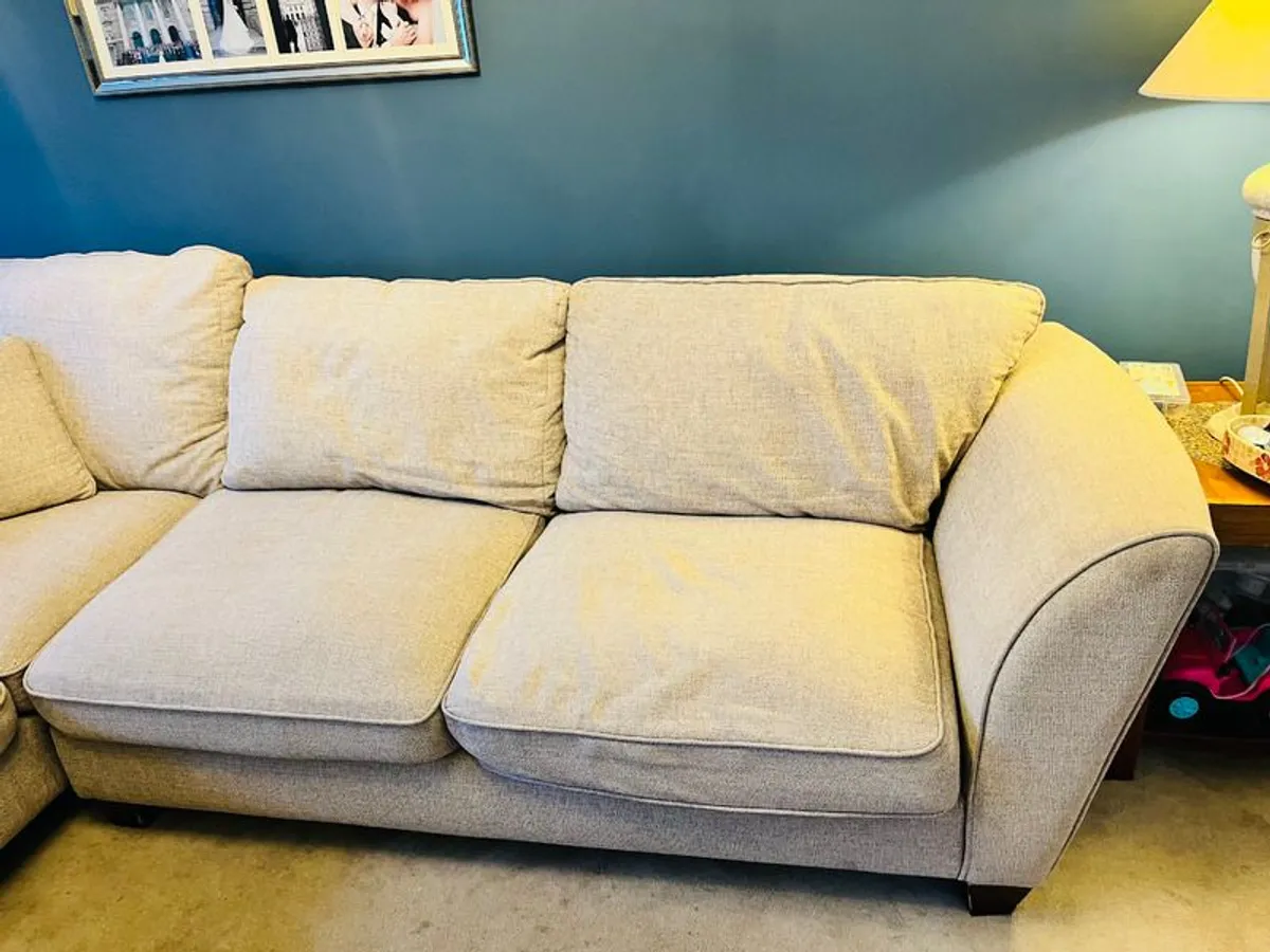 Cream Corner Sofa - Image 4