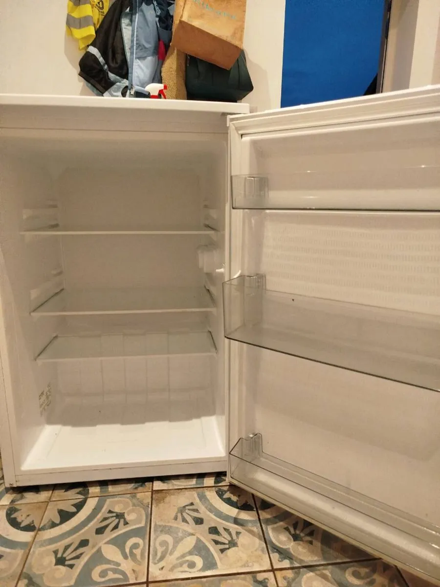 Nordmende Under Counter Fridge - Image 2