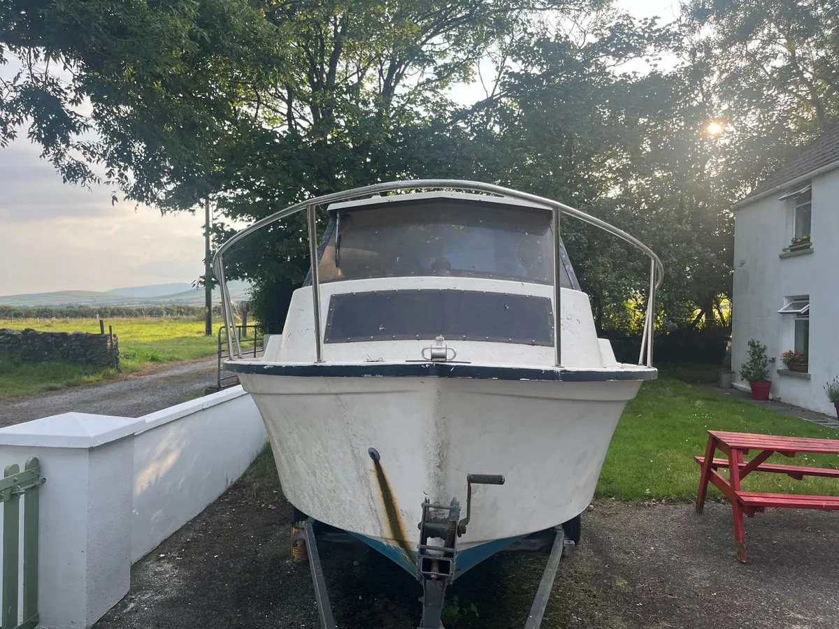 Alienor 470 Cabin Fishing Boat – Project – £1,250 - Image 2
