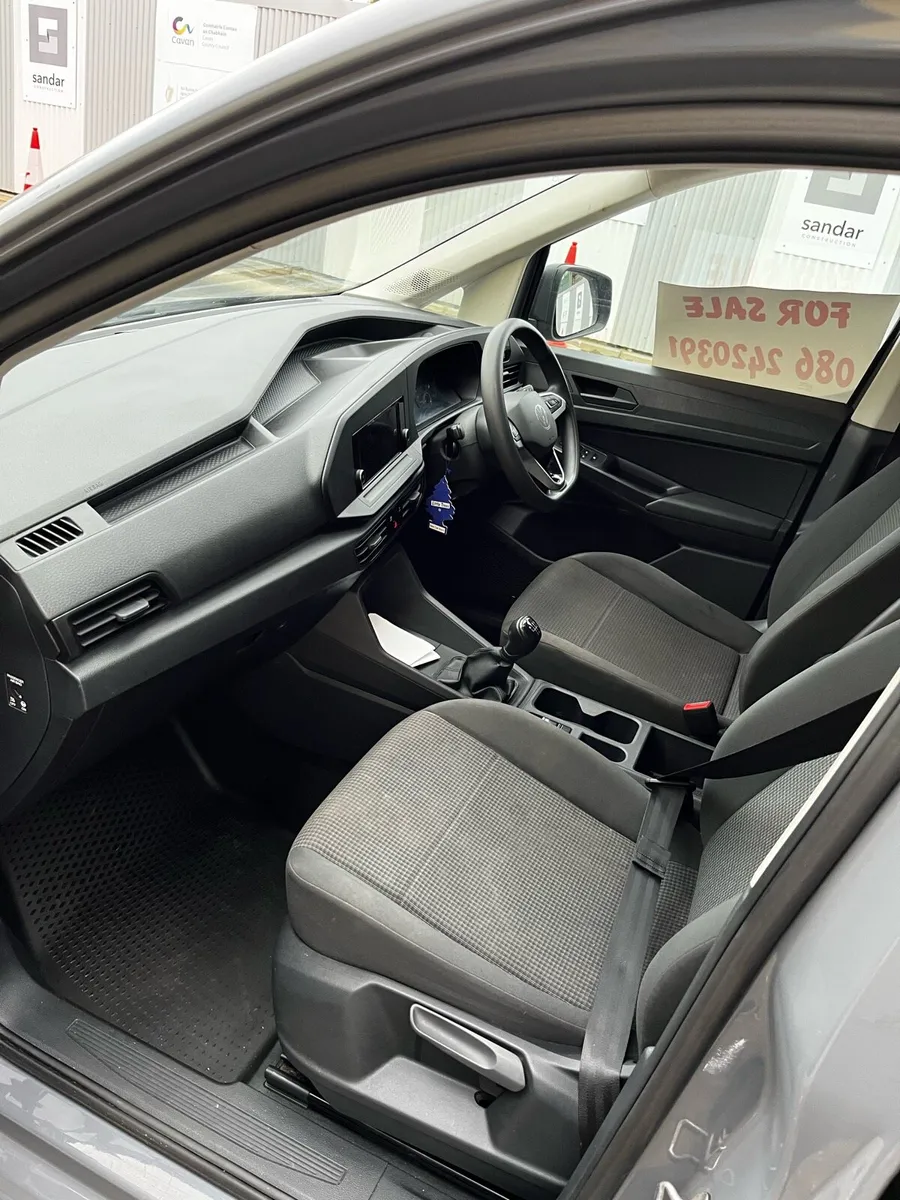 212 Volkswagen caddy 2.0l - Image 4