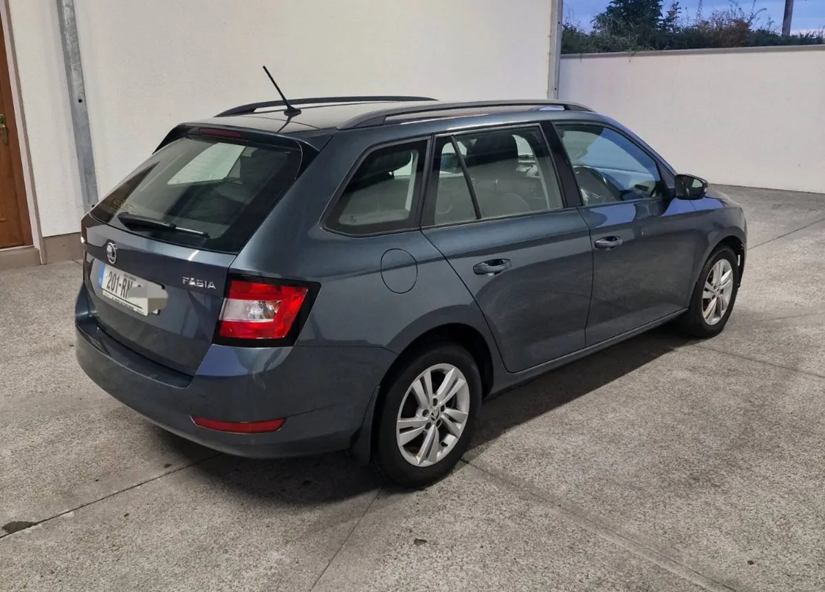 Skoda fabia - Image 4