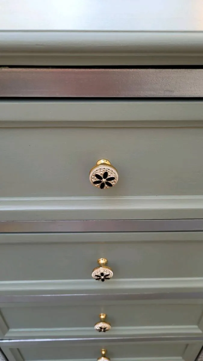 Chest of Drawers - Image 2