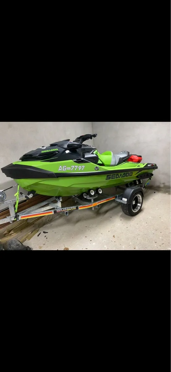 2020 Seadoo RXT xRS 300 Jetski - Image 3