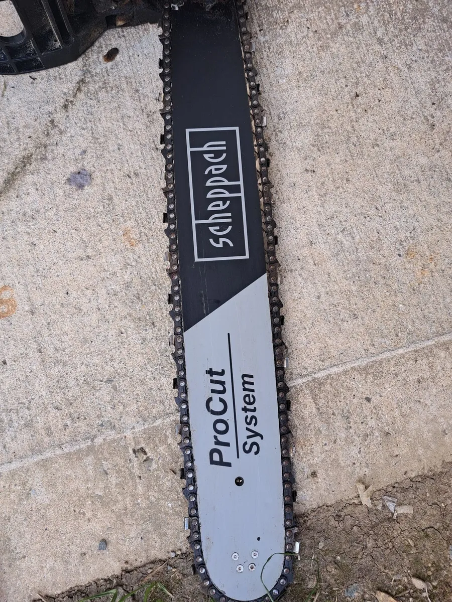 Chainsaw - Image 1