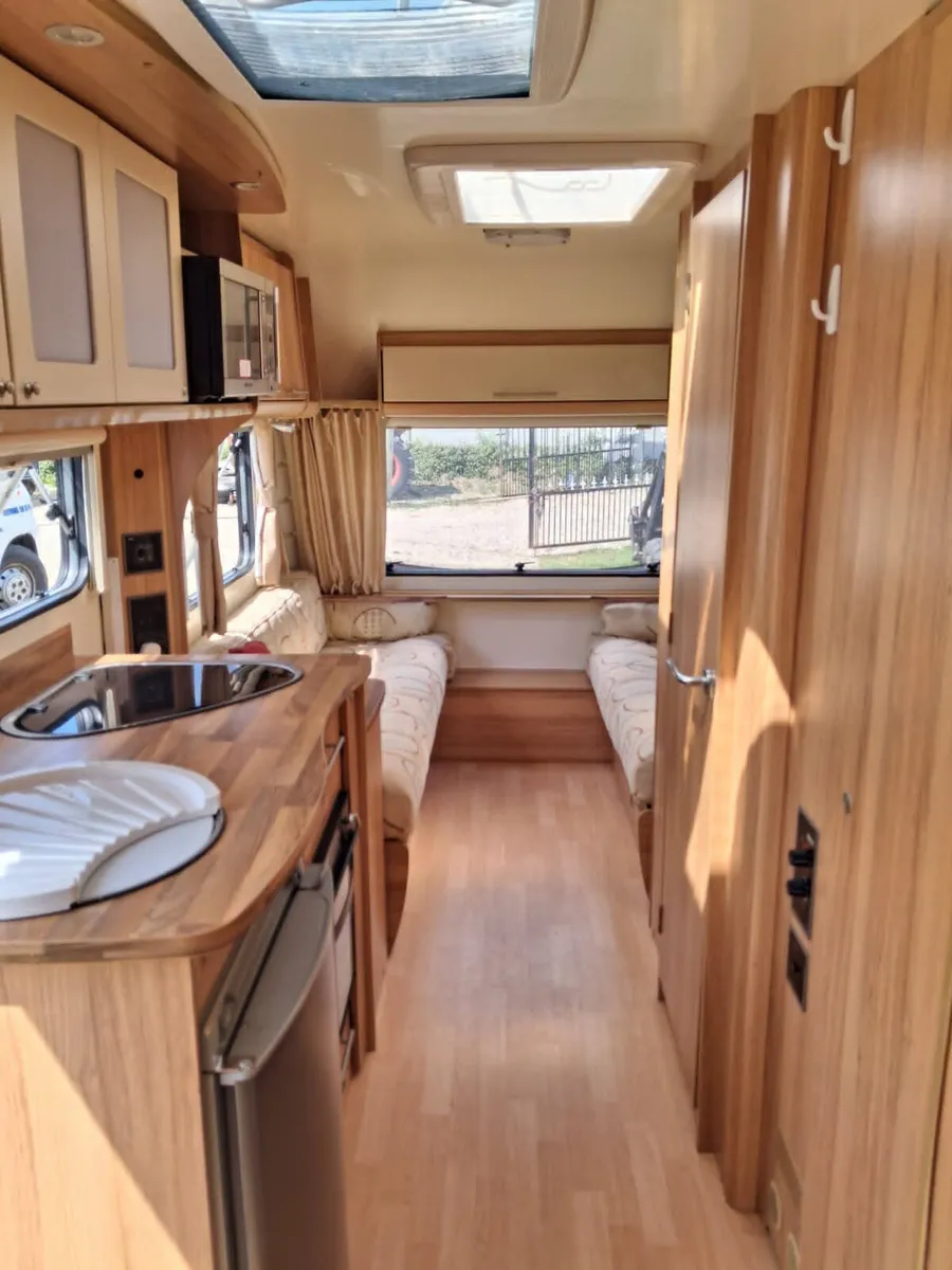 Bailey orion light weight 6 berth triple bunk bed - Image 4