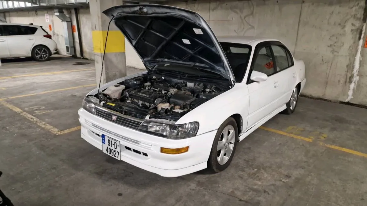 Toyota corolla ae100 1.5 saloon - Image 1
