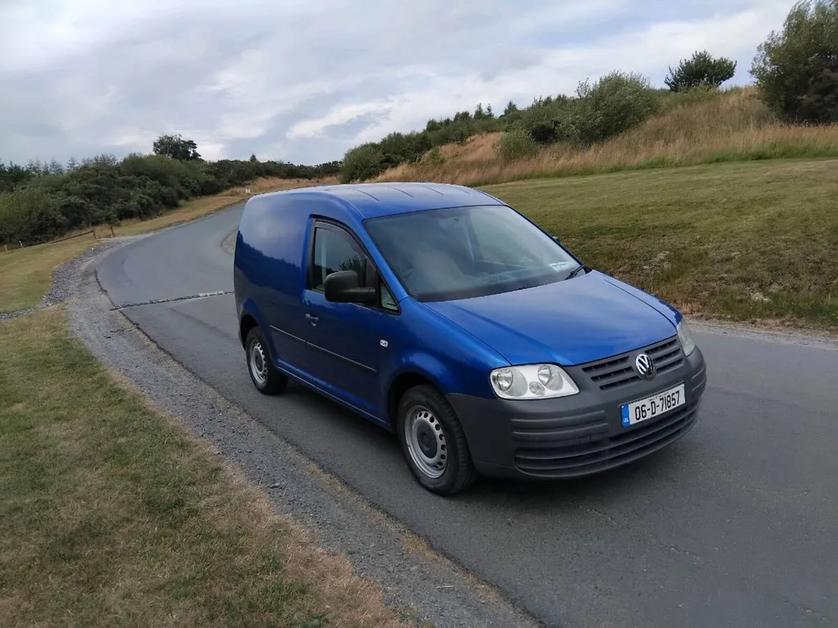 Mint 06 caddy 1.9 tdi cvrt 12/26 tax 09/26 - Image 2