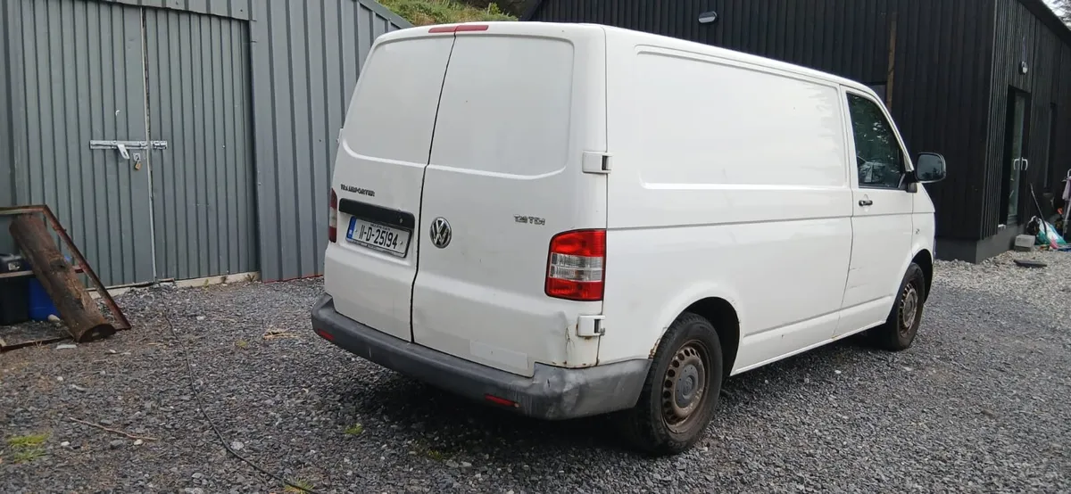 Volkswagen transporter swb 2011 - Image 3