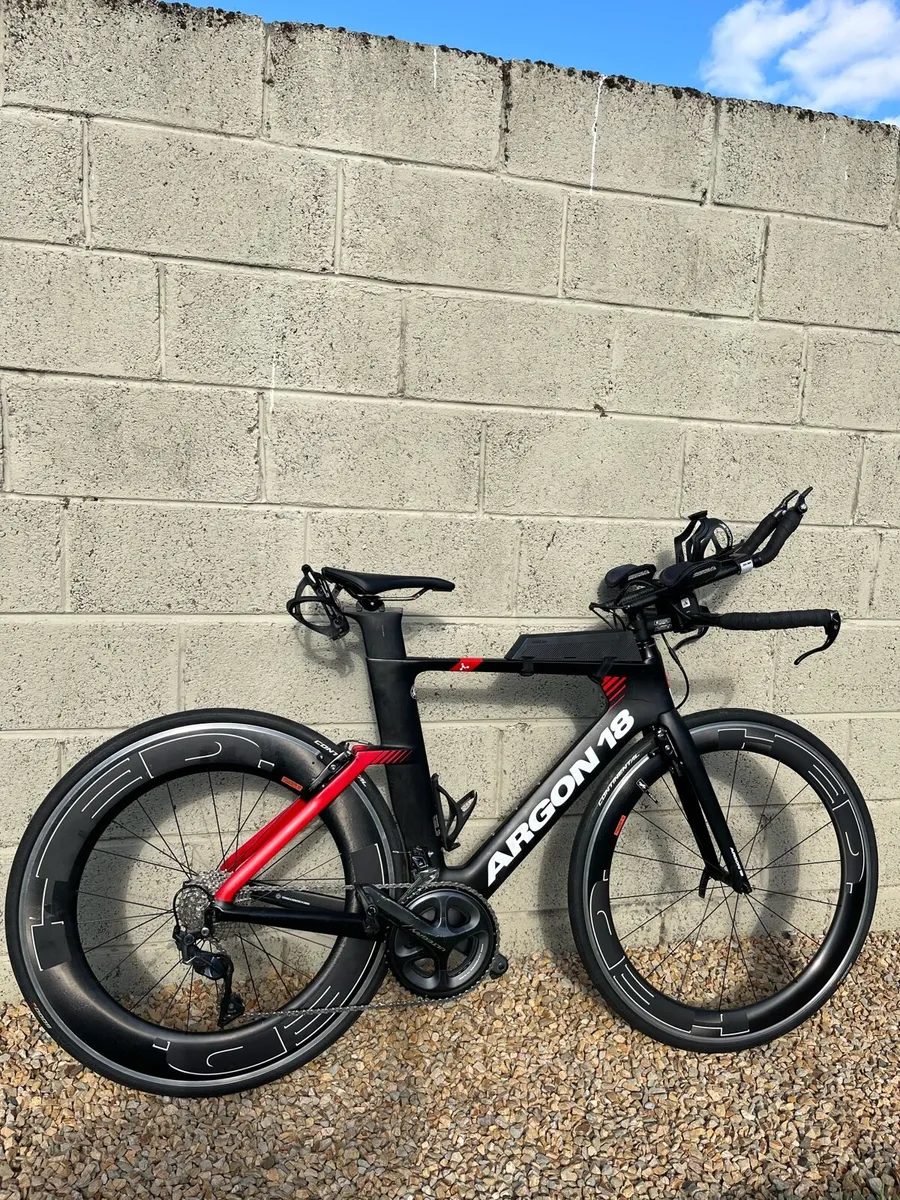 Argon 18 E-117 TRI Carbon Triathlon / TT Bik - Image 1