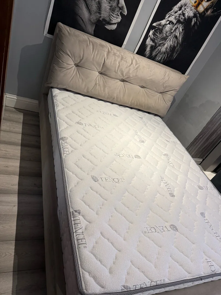 King size bed and mattress - Image 4