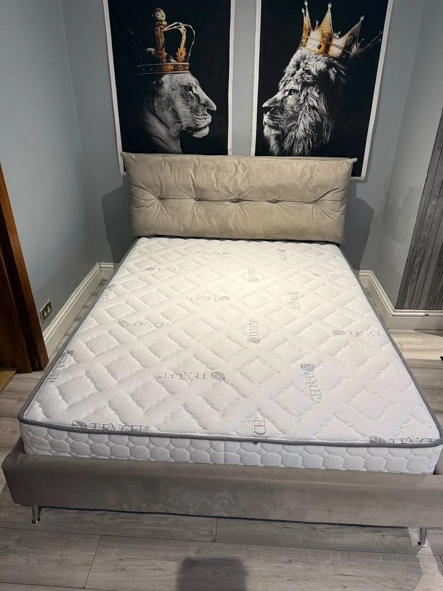 King size bed and mattress - Image 3