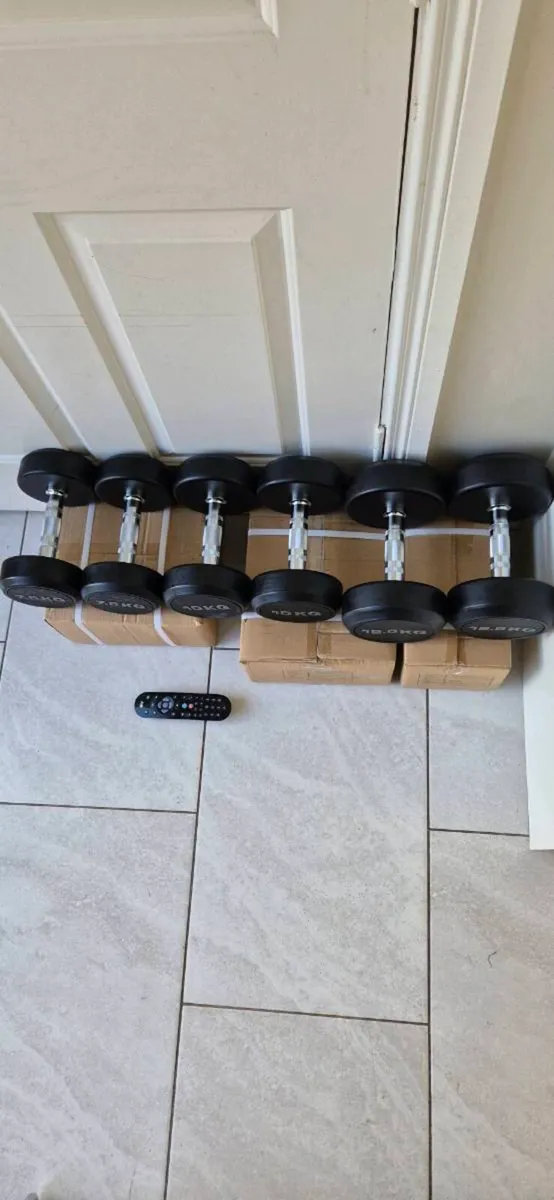 3xbrand new sets of rubber coated dumbbells - Image 4