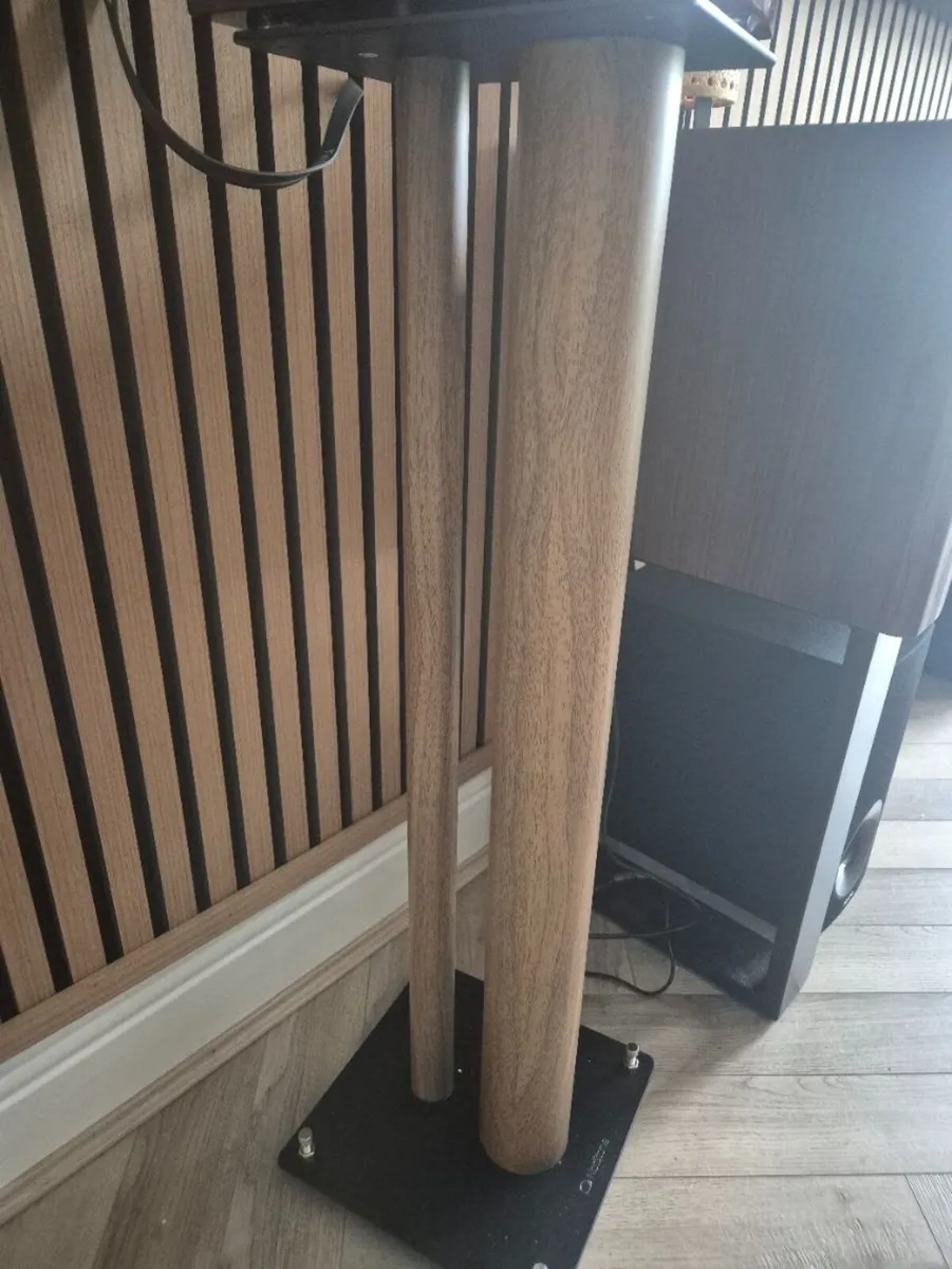 Norstone Stylum 3 speaker stands - Image 2