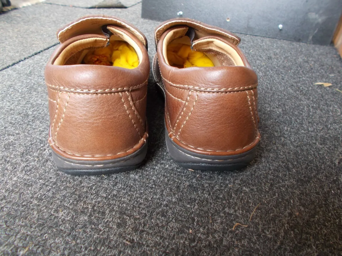 Clark's Shoes for Men **NEW** - Image 2