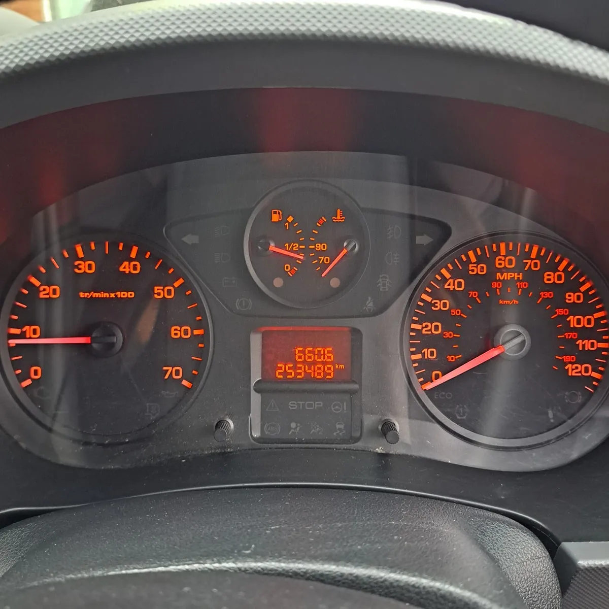 Citroen Berlingo 2016 - Image 2