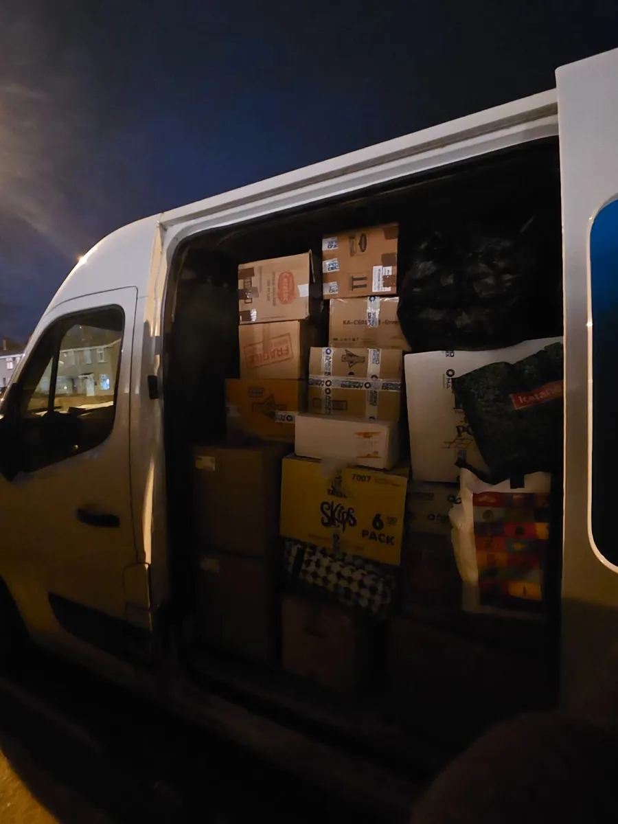 Man with a van - Image 1