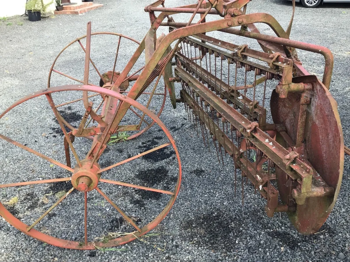Vintage Farm Machinery - Image 4