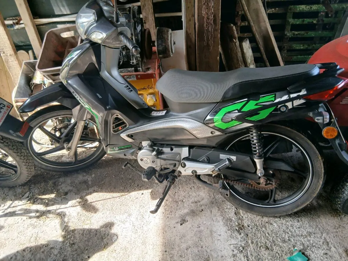 Shed clear out x5 bikes - Image 1