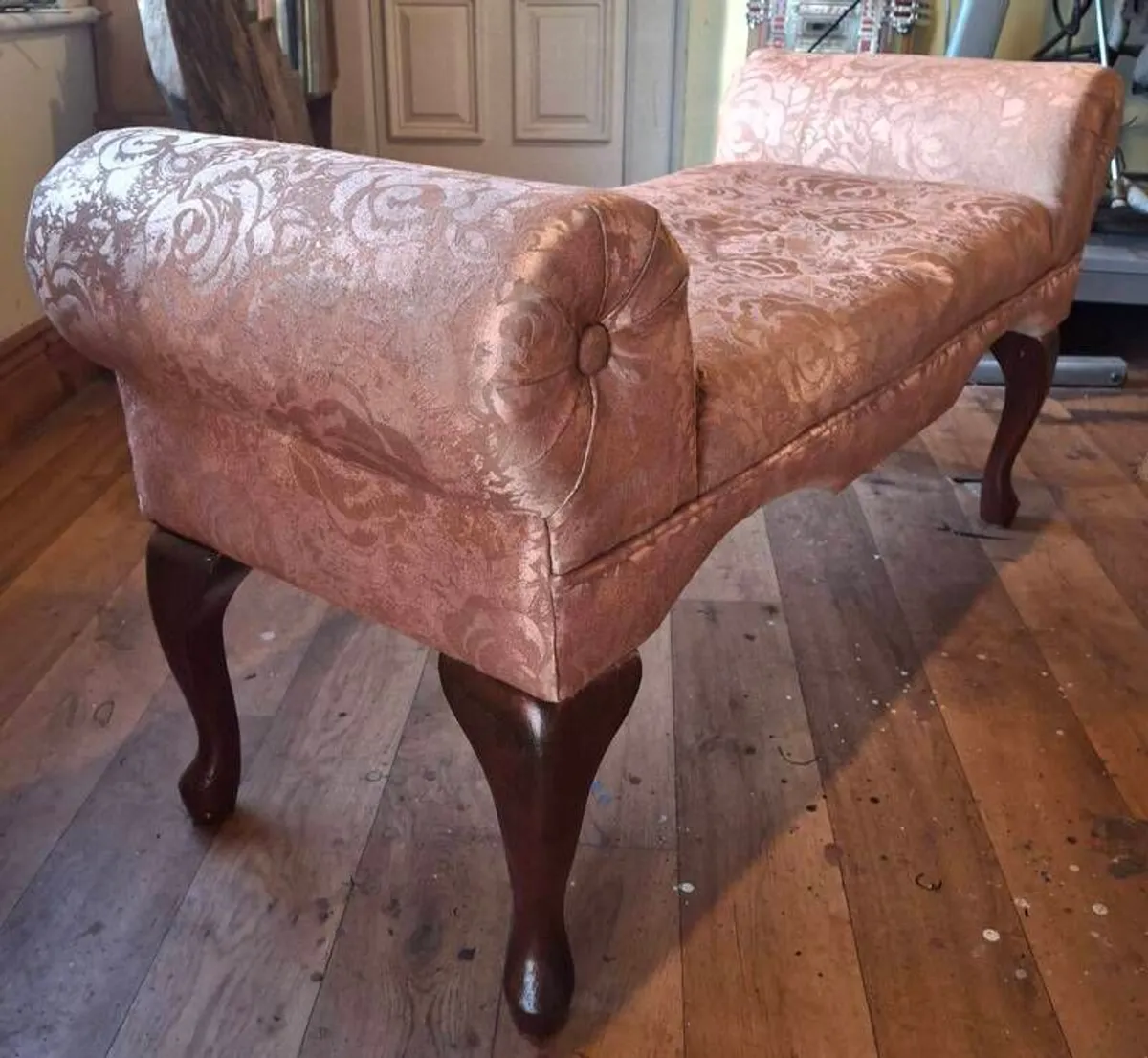very old small type sofa - Image 1
