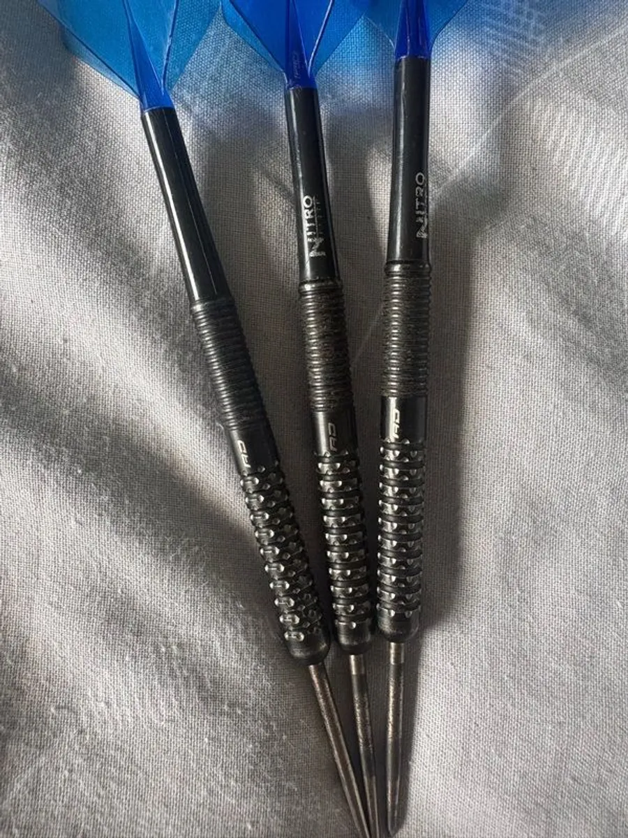 darts - Image 2
